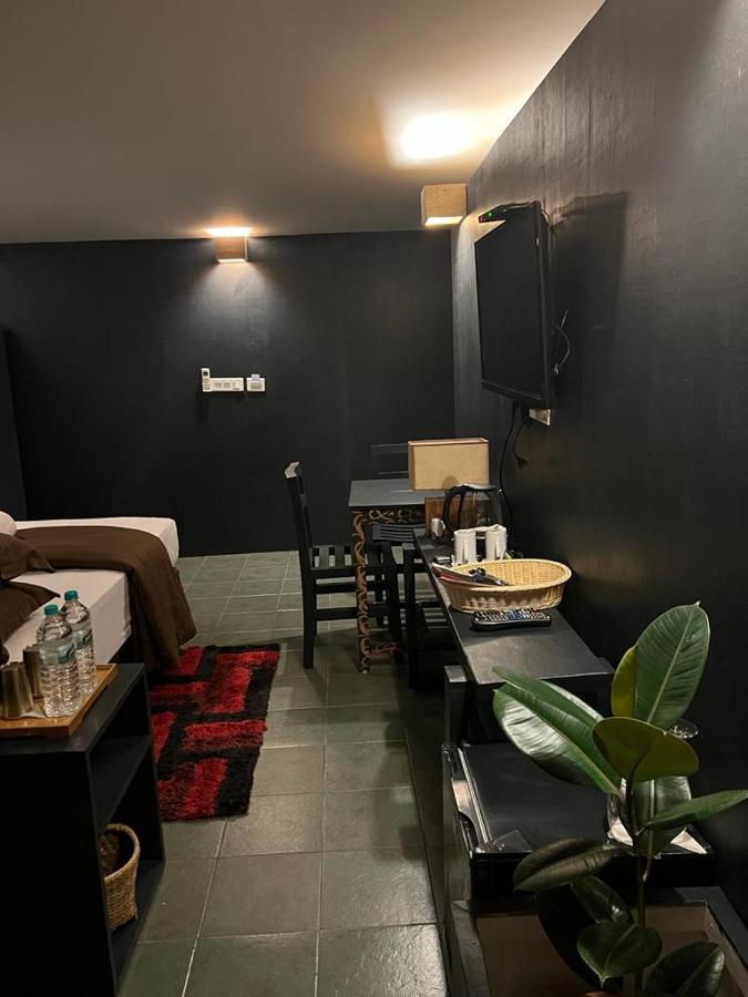 Gusto Accommodation 포카라 외부 사진