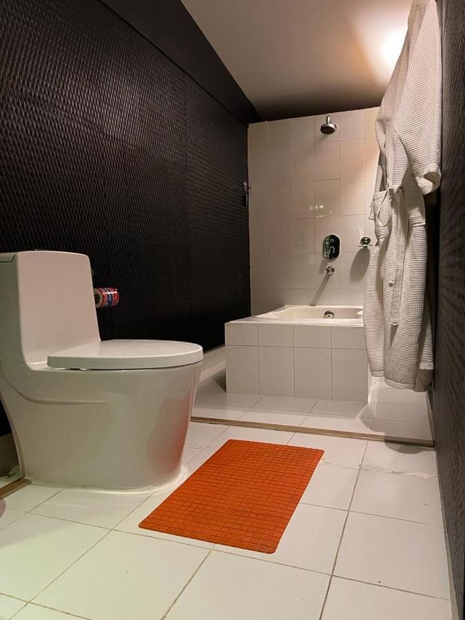 Gusto Accommodation 포카라 외부 사진