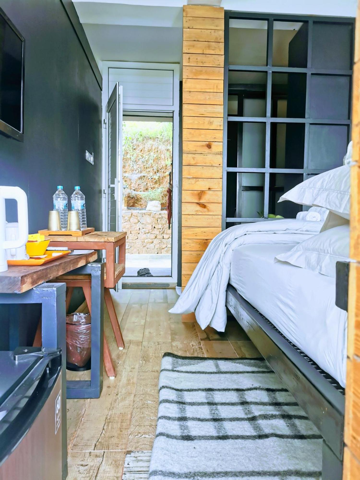 Gusto Accommodation 포카라 외부 사진